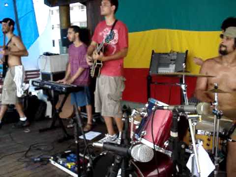 FAY riddims feat Victor bhing I - Super Heroi.MPG