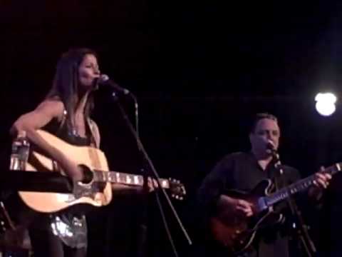 Holding On - Jill Hennessy