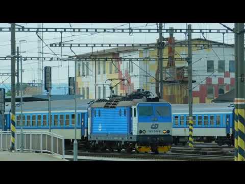 Lokomotiva 163.249 na osobním vlaku do Přerova