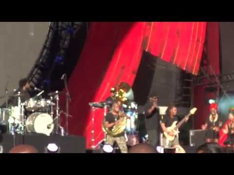 The Roots - Water No Get Enemy (Live) @ Global Citizen Festival NYC 9.27.14