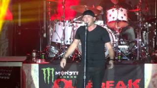 Cole Swindell - Ain&#39;t Worth the Whiskey (Live, Veteran&#39;s Day)