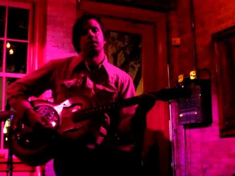 Micheal Larsen AKA Eyedea's last solo acoustic set R.I.P.