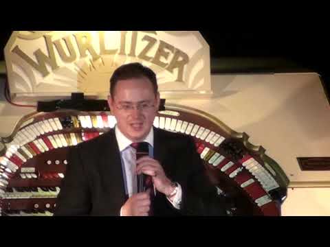 RICHARD HILLS at the ORION WURLITZER ORGAN - Part 3