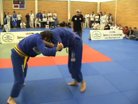 Submission #363 - Simon McGovern vs Nathan Roberts