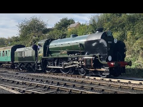 SR V Schools Class | 30925 ‘Cheltenham’ | Mid Hants Railway - Watercress Line | Ropley | 09/10/22