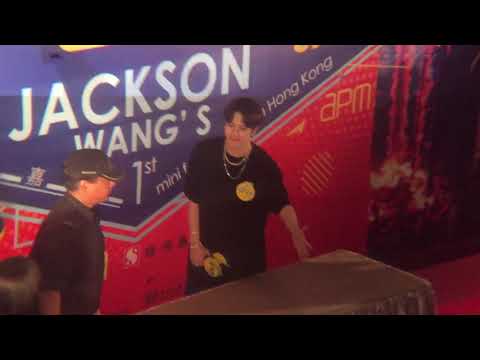 041217 Got7-Jackson Wang hi-5 with fans @Hong Kong fan meeting