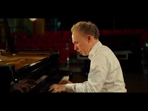 Ralph van Raat plays Keith Jarrett: The Köln Concert Part IIc