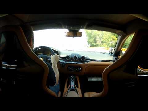 Test Ferrari F12 Berlinetta