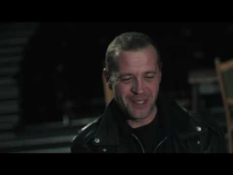 Бі Лінгвы ці Кураня з Сэрцам