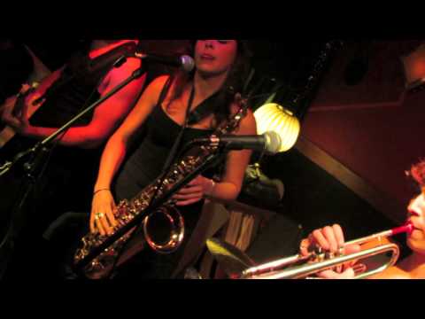 Strangers by Day - Theme De YoYo (Art Ensemble of Chicago cover) Live @ Anno 64, Berlin Nov. 2012