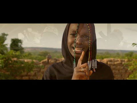 Mami La Star - Enfant Soldat (Official Music Video)