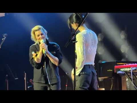 Brandi Carlile & Audrey McGraw Unchained Melody in Paradiso Amsterdam
