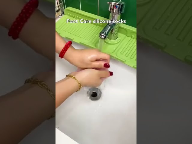 Vídeo relacionado con 100 Calcetines Desechables de Plástico para Pedicura, Tratamiento de Cera de Parafina, Revestimiento de Baño de Cera para Pies, Máscara Transparente
