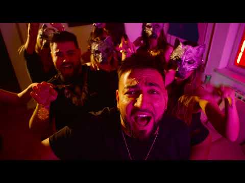 Iuly Neamtu ❌ Costel Biju - Se fumeaza si se bea ( Revelion 2022 )  █▬█ █ ▀█▀