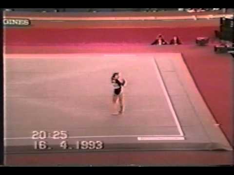 19th AA RUS Natalia Bobrova FX   1993 World Gymnastics Championships 9 800