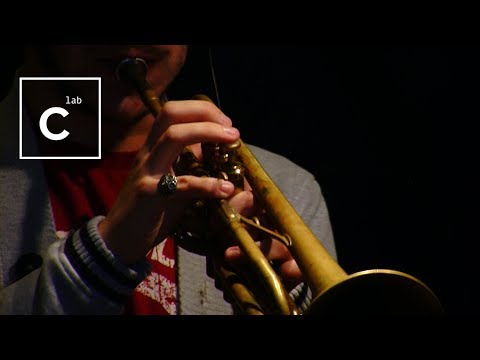 Louisett @ C-Live [Full Performance]