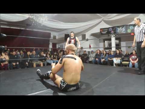 Travis Williams vs. Elliot Tyler