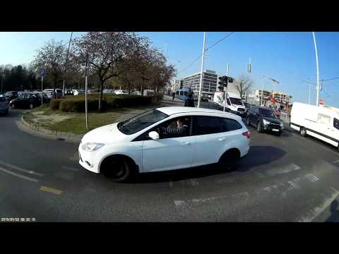 MFX-665 #elsőbbség #rightofway