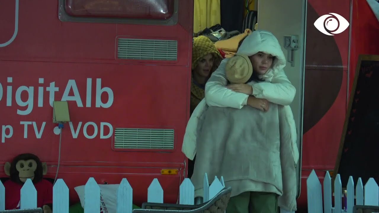 Rrengu i Kejvinës dhe Efit për Mikelën