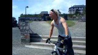 rasta rider   Regarde ce qu'ils font Monsieur Lézard