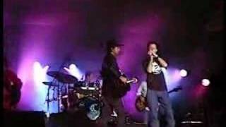 Lee Kernaghan - Leave Him In The Longyard