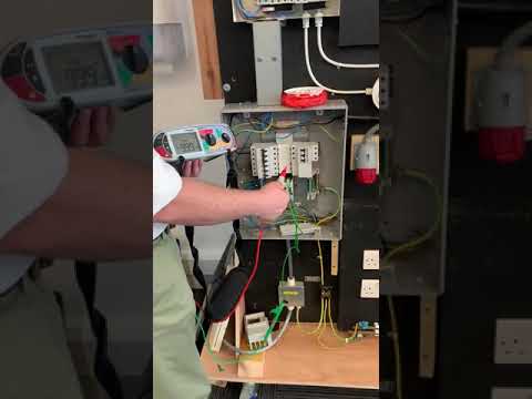 Insulation Resistance test with Links for a 3 phase all-in test