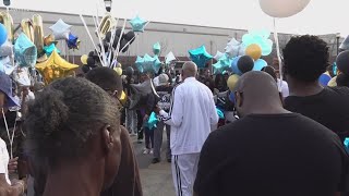 Balloon release honors life of three killed in Macon