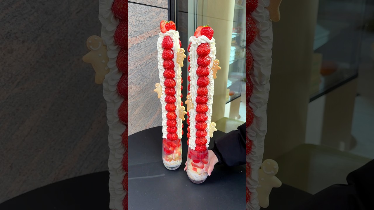 全長50cmの巨大イチゴパフェ！期間限定で東京に上陸【フルーツカフェひかり】