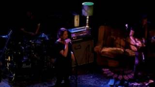 Susan Tedeschi&#39;s The feeling that music brings performed by Karavan