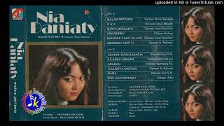 Download lagu NIA DANIATY - Malam Pertama (Album Original) mp3