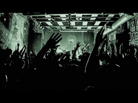 CHRMNG, - CHARMING (LYRICS)