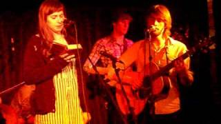 The Mariner's Children play 'Time for Building Bridges' on 27/1/11