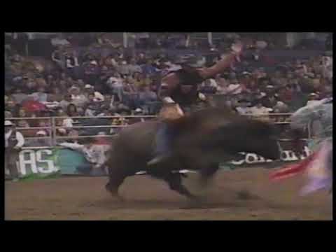 Troy Dunn vs Heat - 98 PBR Calgary (86 pts)