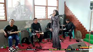 Download lagu SEBERKAS SINAR // VITA DEWI // KM MUSIK mp3