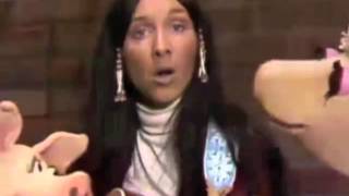 Classic Sesame Street - Buffy Sainte Marie sings &quot;Gonna Be a Country Girl Again&quot;