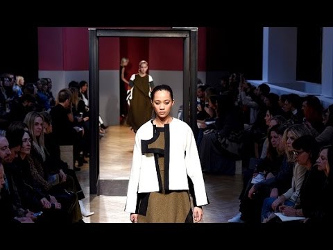 Sportmax | Fall Winter 2016/2017 Full Fashion Show | Exclusive