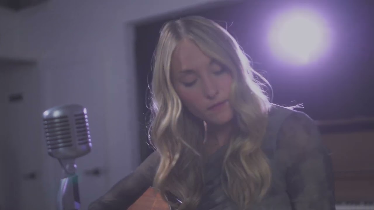 Promotional video thumbnail 1 for Ashley Toth Music