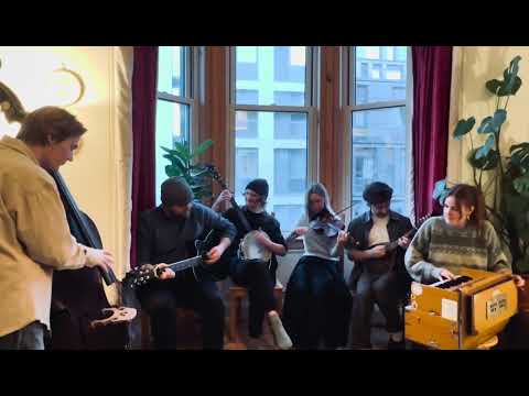 Farewell To Ireland - The Greasy Whiskers