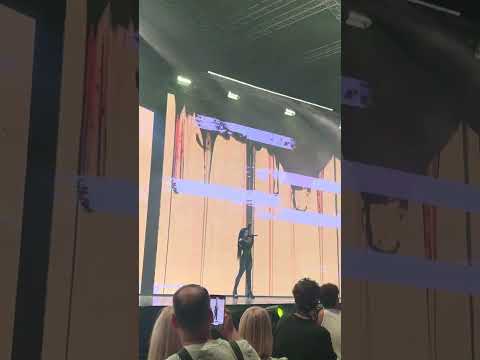 Πέτρος Ιακωβίδης & Foxy Lee -Τραγουδώ για σένα/ Οδός Τσιμισκη | Mad Vma 2023