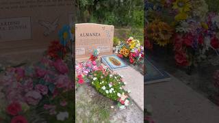 Ever Seen This in a Cemetery? #flowers #headstone #creepy #haunted #scary