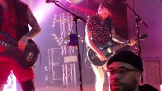 Wilson - Waiting for the World to Cave In - The Crofoot