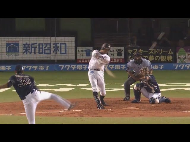 【7回裏】さすがの一撃!! マリーンズ・福浦 走者一掃のタイムリー2ベースで追加点を挙げる!! 2017/7/18 M-Bs