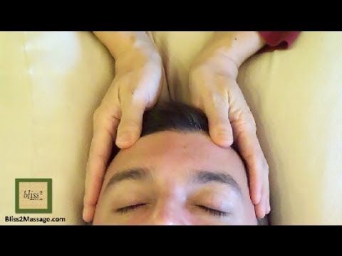 How to massage your partner's face (forehead) - Massage Monday 167
