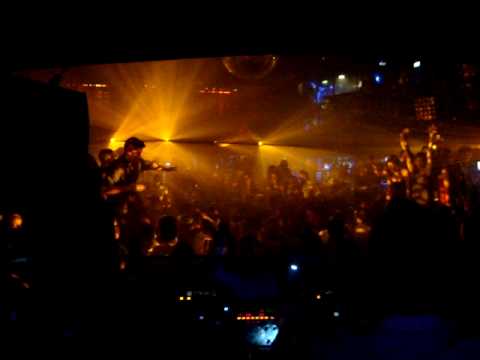 Syke'n'Sugarstarr DJ Show @ Queen, Paris pt II