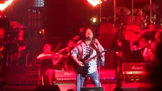 Steve Lukather from Toto - Child Anthem and Don&#39;t Chain My Heart (live with orchestra)