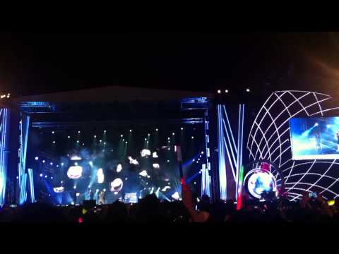 130116 GDA Ailee umbrella