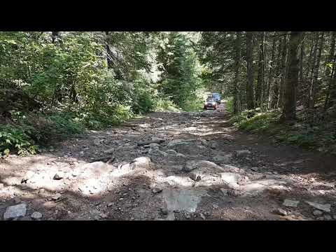 Jeep Patriot offroad Climb