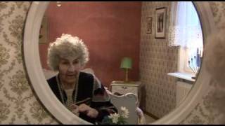 Jag blir så förvånad när jag tittar mig i spegeln