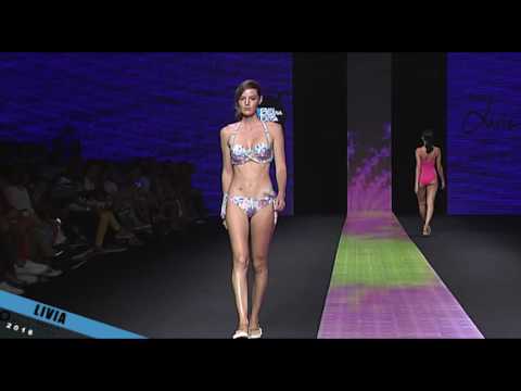 Desfile LIVIA 11062016