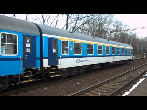 Příjezd a odjezd vlaku R 612 Bílina (ČD 363.061) - Chomutov město, 20. 3. 2013